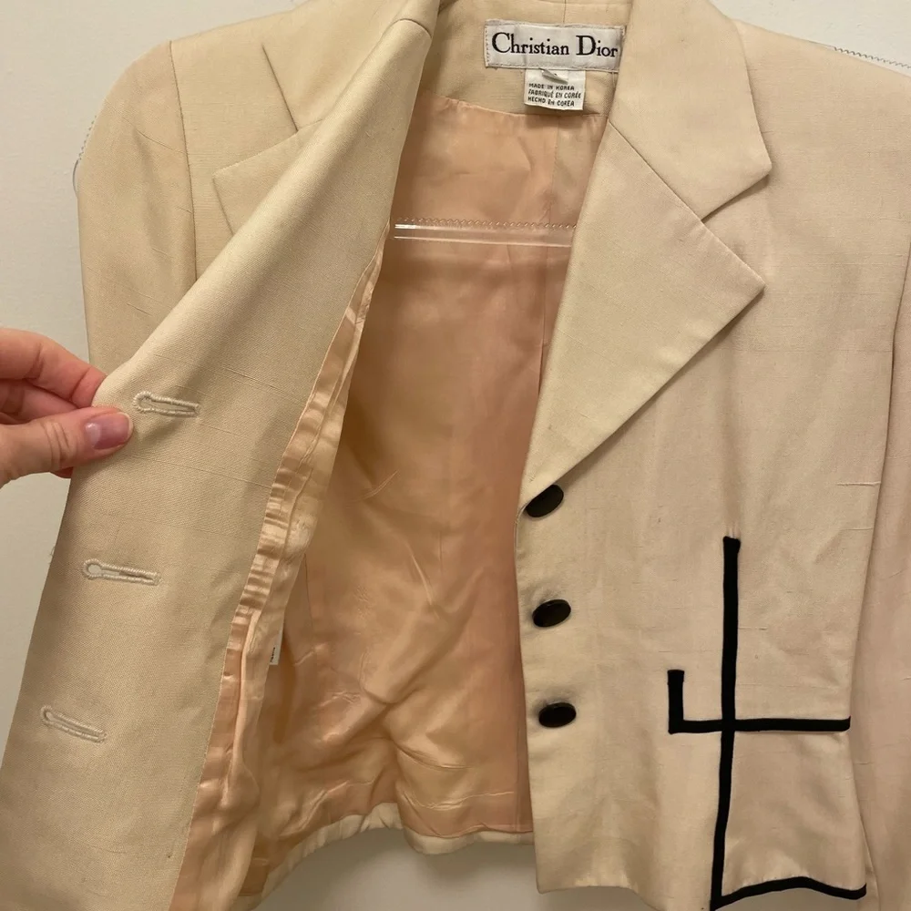 Vintage Christian Dior blazer. Size 2. Cream